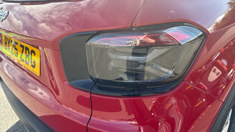 Jeep Avenger 1.2 Altitude 5dr Petrol Hatchback